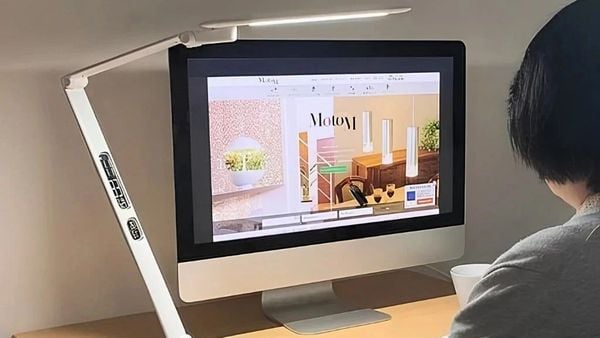 Bí Quyết Chọn Đèn Bàn Làm Việc Chống Mỏi Mắt Chuẩn Công Nghệ Nhật Bản