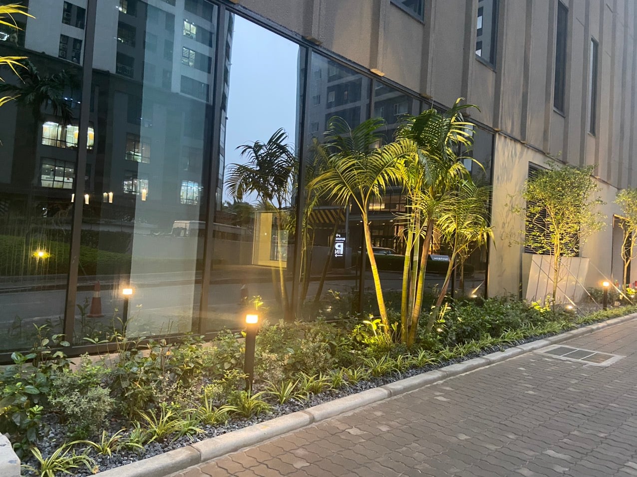 Dự án chiếu sáng tòa nhà văn phòng TAISEI SQUARE HANOI - Hình 8