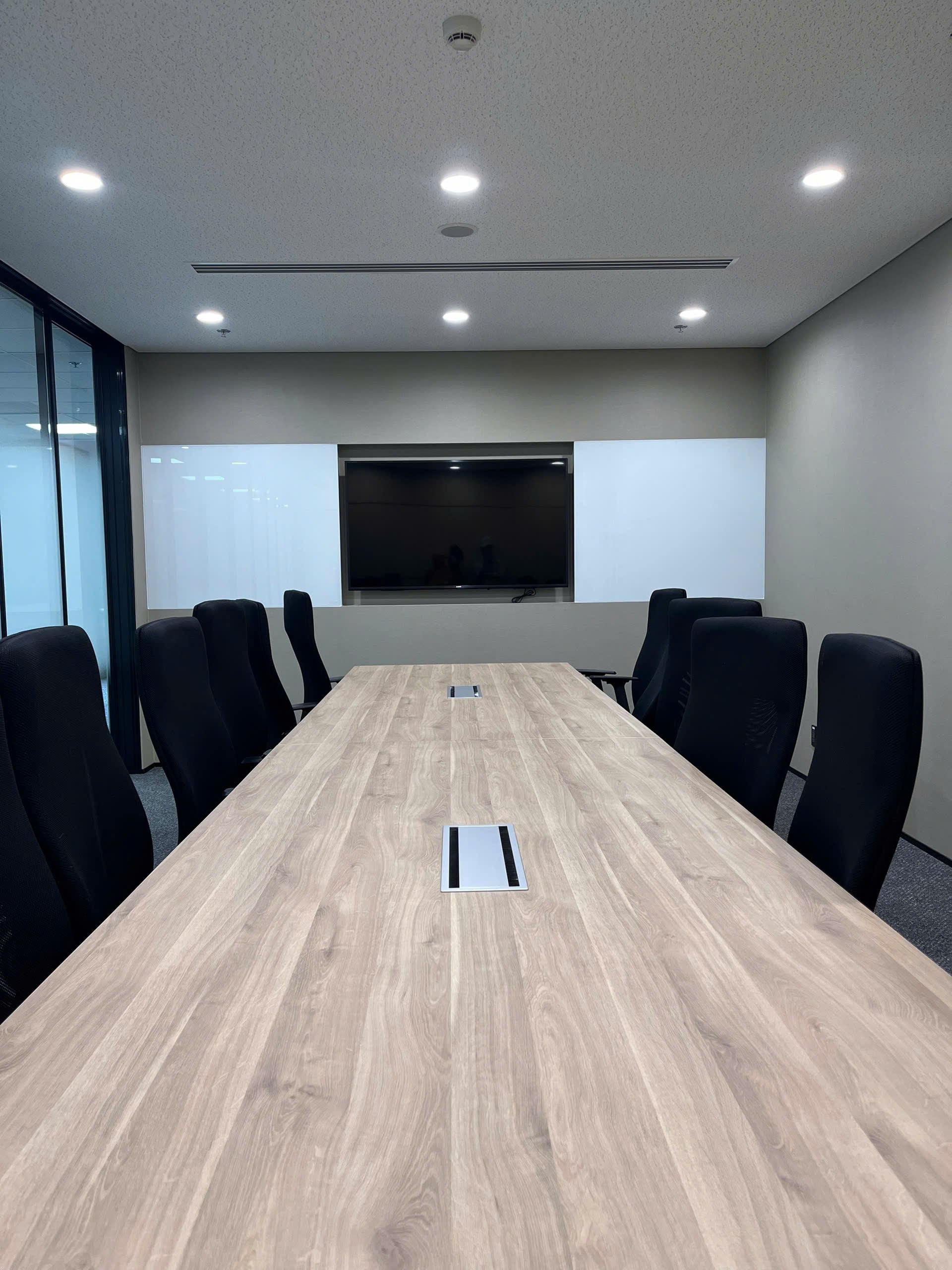 Hình ảnh thực tế dự án chiếu sáng Hanoi Vinata Office dùng đèn LED MotoM - Ảnh 1