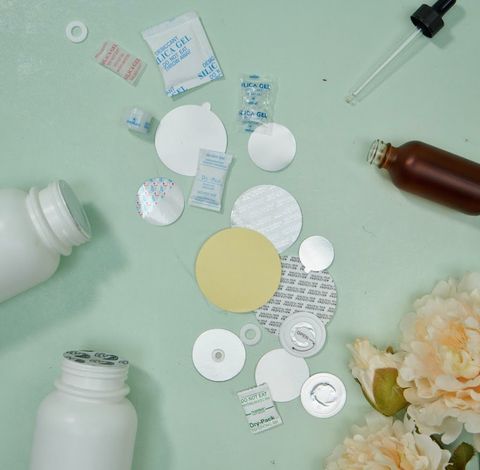 Bỏ Túi Bí Kíp: Mẹo Chọn Lựa Màng Seal Phù Hợp Cho Từng Loại Chất Liệu Chai Lọ