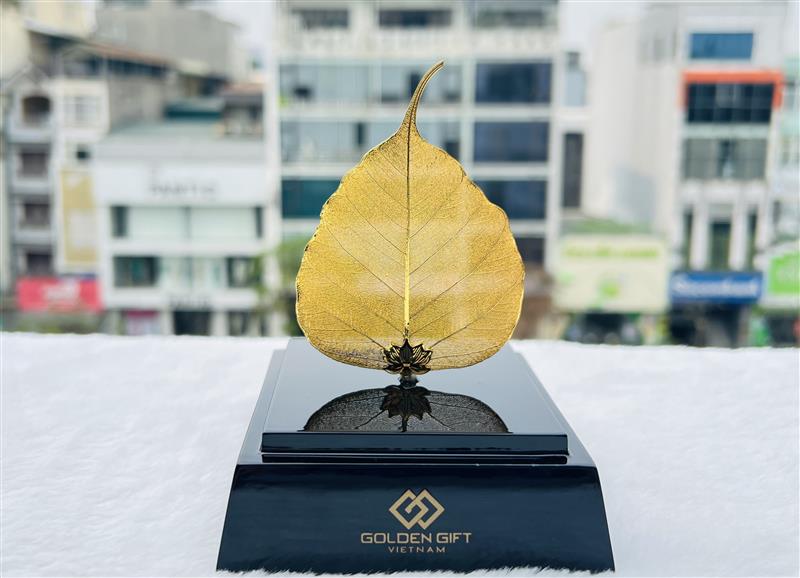 Lá bồ đè mạ vàng 24K, lá bồ đề Bình an dát vàng