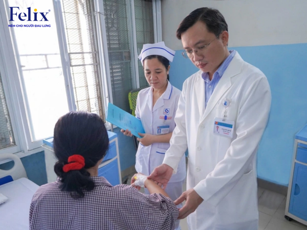 Nếu tình trạng mất ngủ kéo dài nên thăm khám để xác định nguyên nhân và có hướng xử lý phù hợp