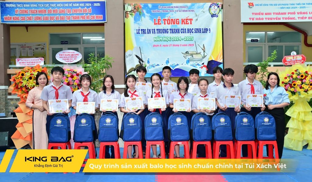 Quy trình sản xuất balo học sinh chuẩn chỉnh tại Túi Xách Việt