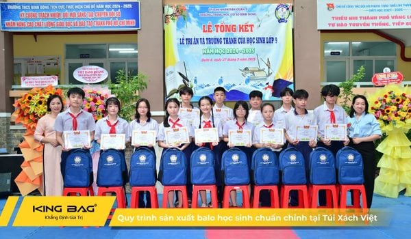 Quy trình sản xuất balo học sinh chuẩn chỉnh tại Túi Xách Việt