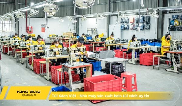 Túi Xách Việt - Nhà máy sản xuất balo uy tín