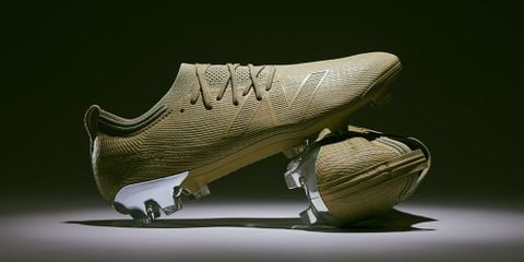 New Balance x Stone Island Furon v8: chi tiết phối olive chrome