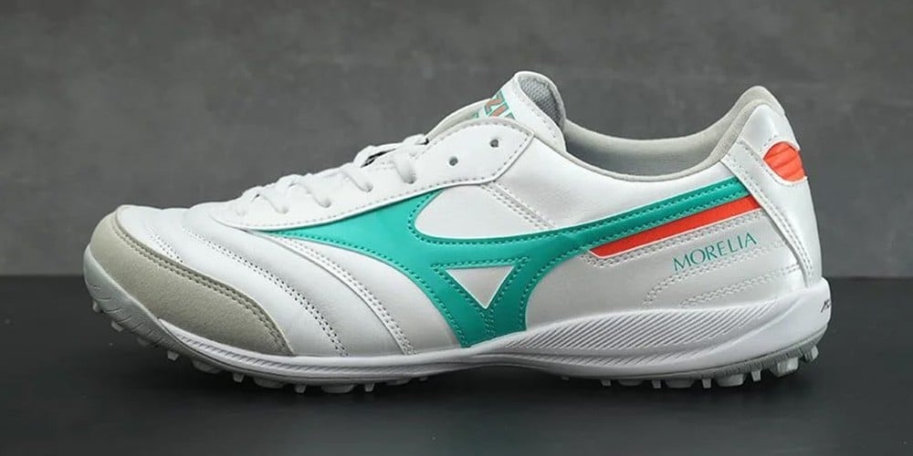 TOP 10 MẪU GIÀY ĐÁ BÓNG SÂN CỎ NHÂN TẠO SẮP XẾP TỪ THON ĐẾN BÈ TẠI THANH HÙNG FUTSAL