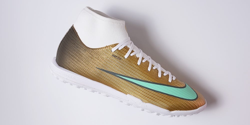 SO SÁNH NIKE MERCURIAL SUPERFLY 11 ACADEMY TF VS VAPOR 17 ACADEMY TF: SỰ KHÁC BIỆT NẰM Ở ĐÂU?