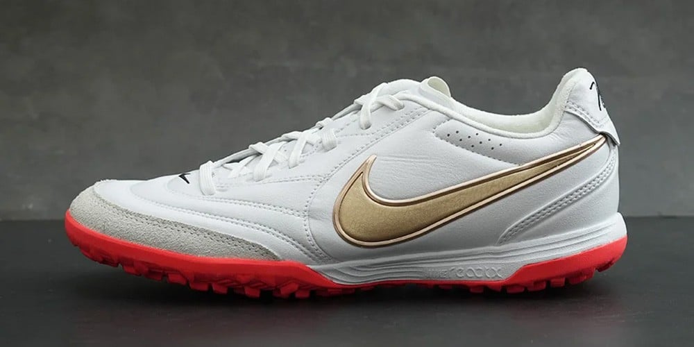 TOP 5 GIÀY ĐÁ BÓNG CHÍNH HÃNG ĐƯỢC ƯA CHUỘNG NHẤT THÁNG VỪA QUA TẠI THANH HÙNG FUTSAL