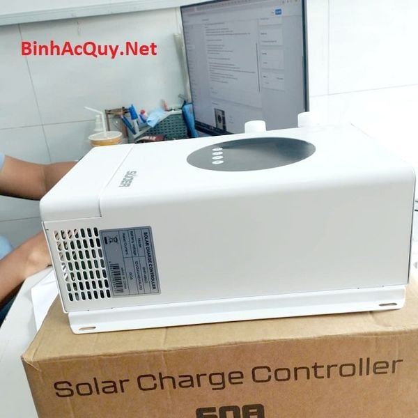 Sạc điều kiển NLMT- SMP-4860