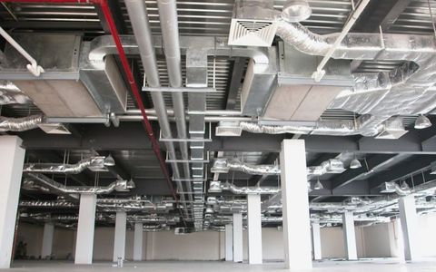 Hệ Thống Điều Hòa Trung Tâm Là Gì? Ứng Dụng Trong Làm Mát Nhà Xưởng