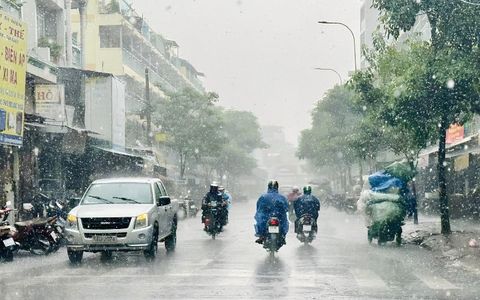 Mùa Mưa Miền Nam Kéo Dài Bao Lâu? 10 Thứ Cần Chuẩn Bị Để Ứng Phó