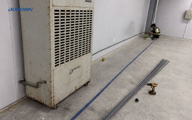 máy hút ẩm công nghiệp cũ 1