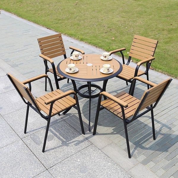 Polywood là gì? Có thay thế được gỗ tự nhiên ngoài trời không?