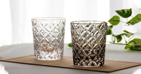 Pha lê khác thủy tinh như thế nào? Cách nhận biết đơn giản nhưng chính xác