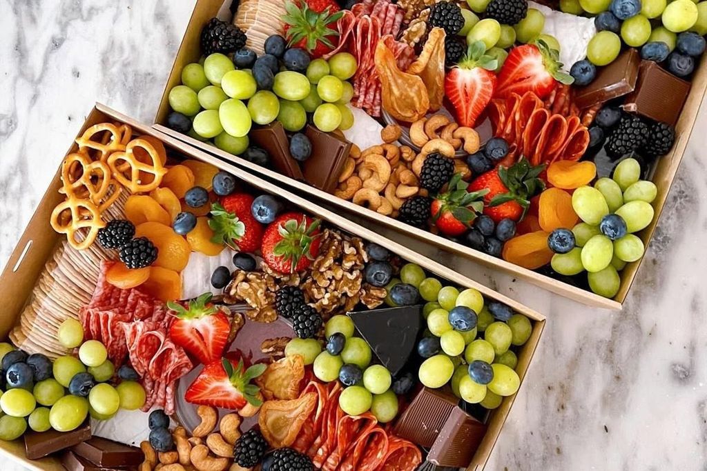Vì sao charcuterie board luôn nhiều màu sắc?
