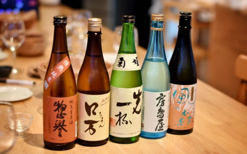 Bí Mật Đằng Sau Sự Tinh Tế Của Quà Tết Rượu Nhật Chính Hãng