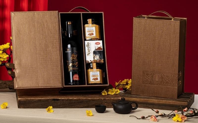 Quà biếu rượu vang: Chọn vang đỏ hay vang trắng?