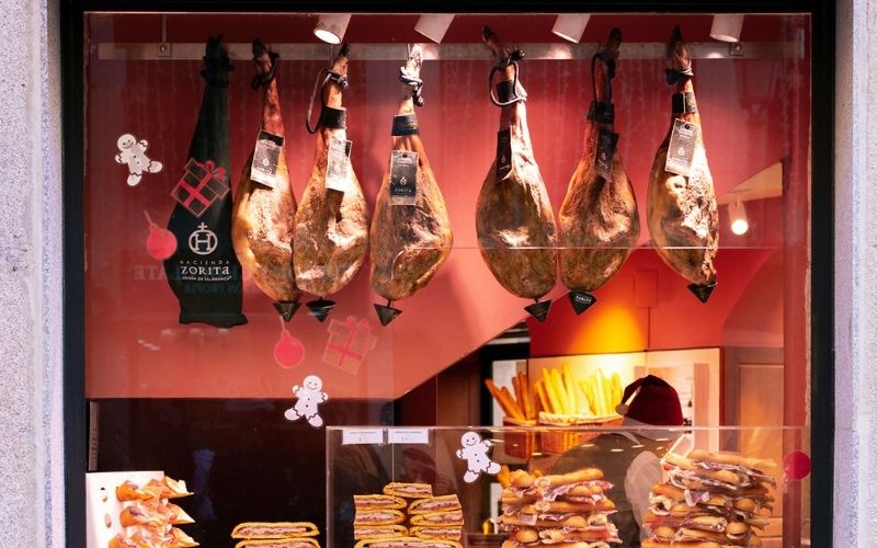 Montesano Iberico Bellota: Đùi Heo Muối Giành Giải Kim Cương