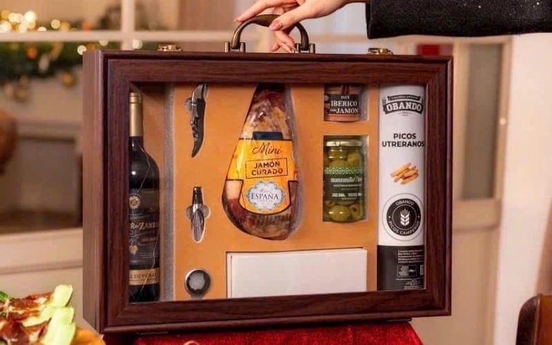 Vì Sao Đùi Heo Muối Iberico Đắt Vẫn Được Chọn Dịp Tết?