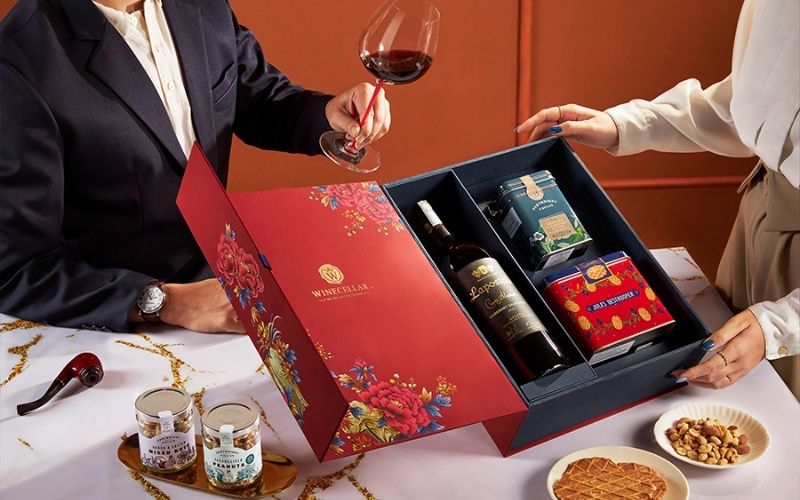 Quà tết doanh nghiệp ý nghĩa dành tặng nhân viên, khách hàng