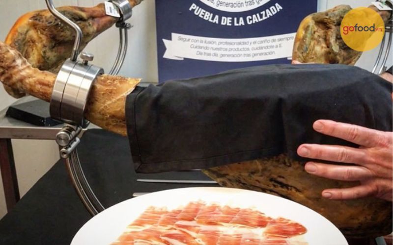 Khám phá cách bảo quản Đùi Heo Muối để giữ trọn hương vị Tết