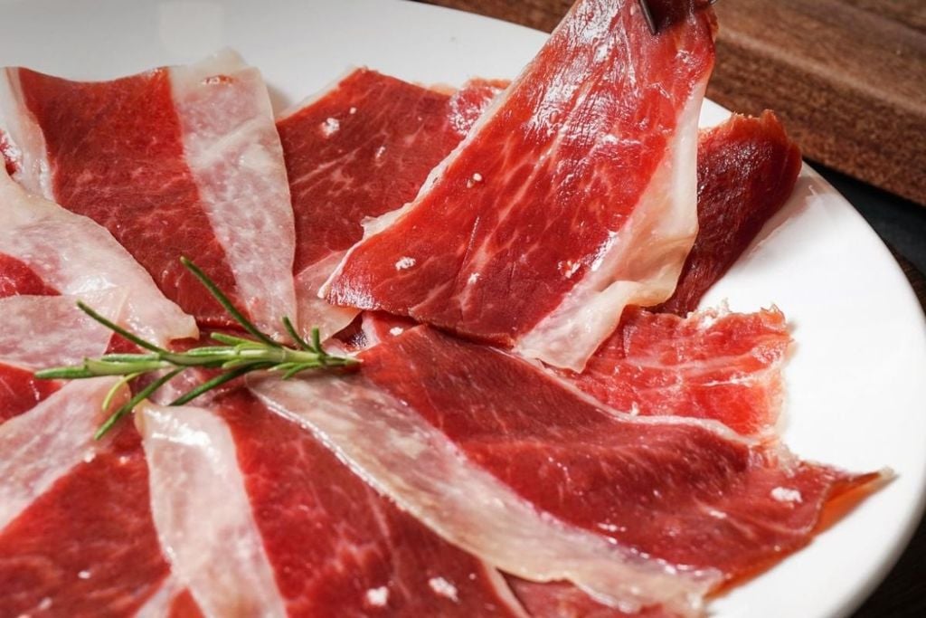 Cách nhìn vân mỡ Jamón để nhận biết chất lượng