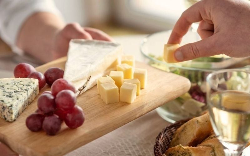 Phô mai và chế độ ăn uống lành mạnh: Có nên ăn hàng ngày?