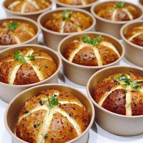 banh-mi-pho-mai-bo-toi