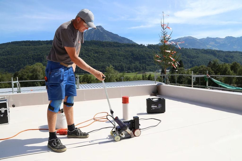 Ứng dụng máy hàn Weldy trong thi công công trình dân dụng