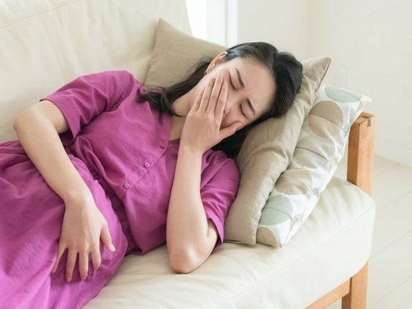 dấu hiệu bà bầu thiếu sắt và canxi