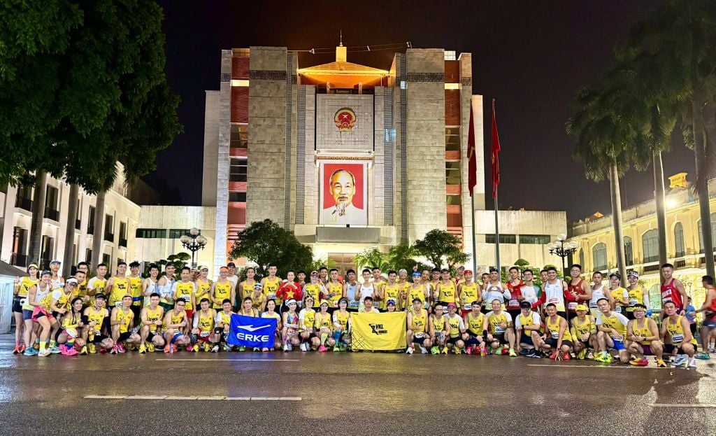 VKL RUNNERS x ERKE TẠI GIẢI TECHCOMBANK HÀ NỘI MARATHON