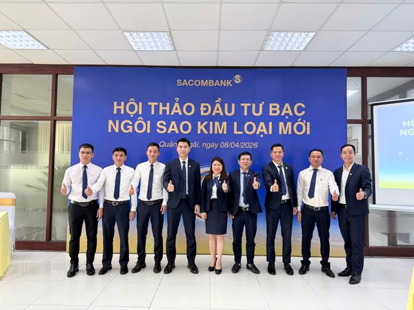 Giữa "cơn bão" thị trường, đâu là điểm tựa cho niềm tin khách hàng?