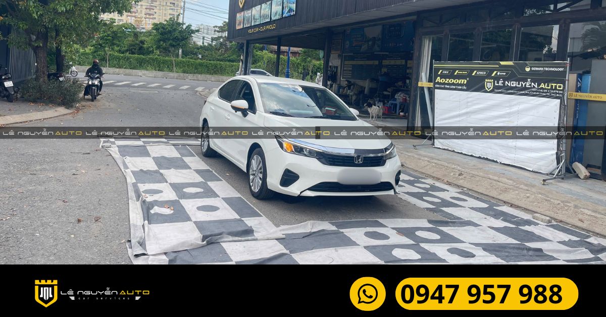 Vì sao Honda City nên lắp camera 360 độ?