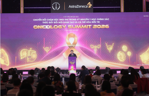 Gánh nặng ung thư gia tăng tại Việt Nam: Thúc đẩy y học chính xác và AI trong điều trị