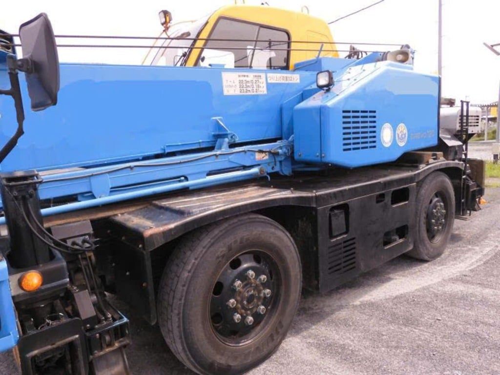 Bán Cẩu bánh lốp 12 tấn Tadano nhập Nhật đời 2004, Model GR-120NL-1,