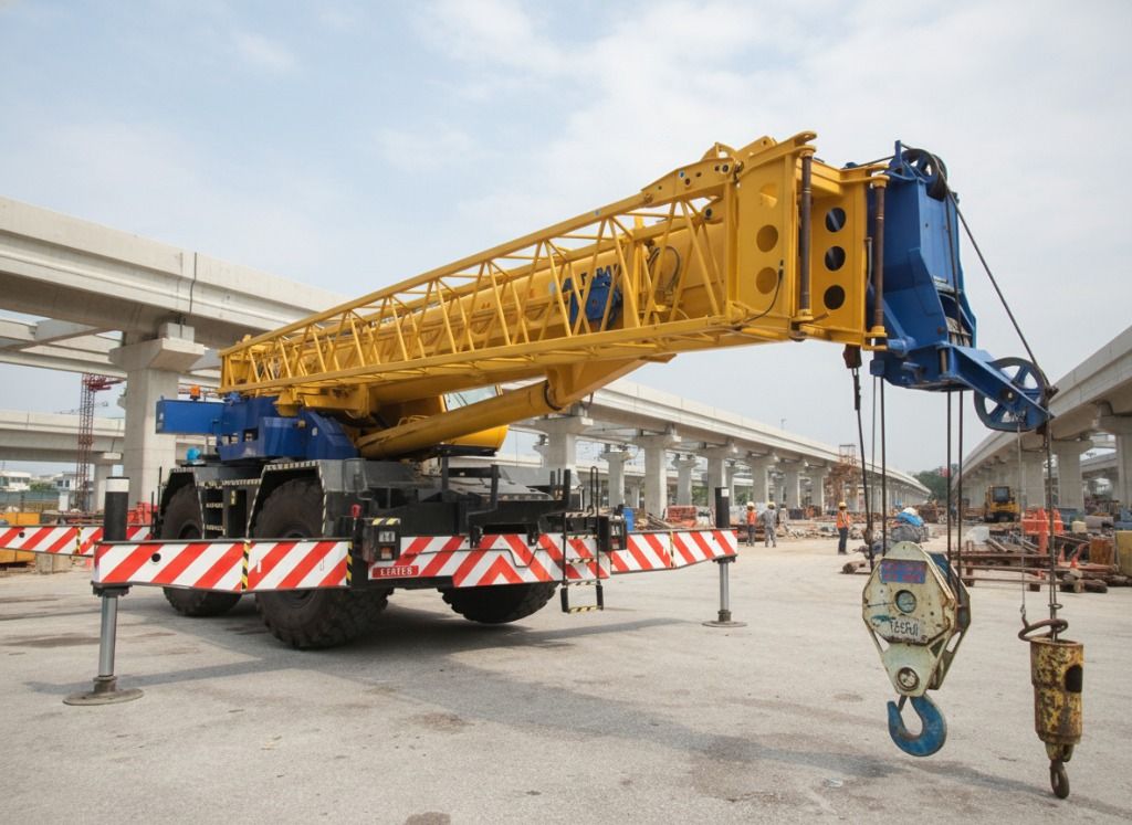 cau-lop-60-tan-tadano-gr600ex-3-cu-2015