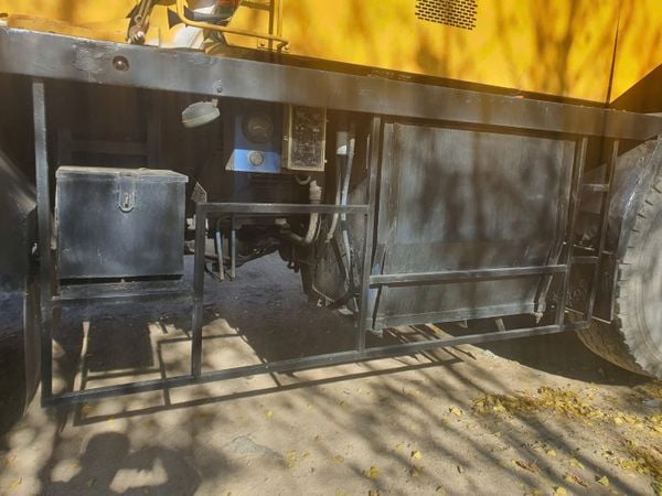 Cẩu Kobelco 45 tấn KR450 đời 1990