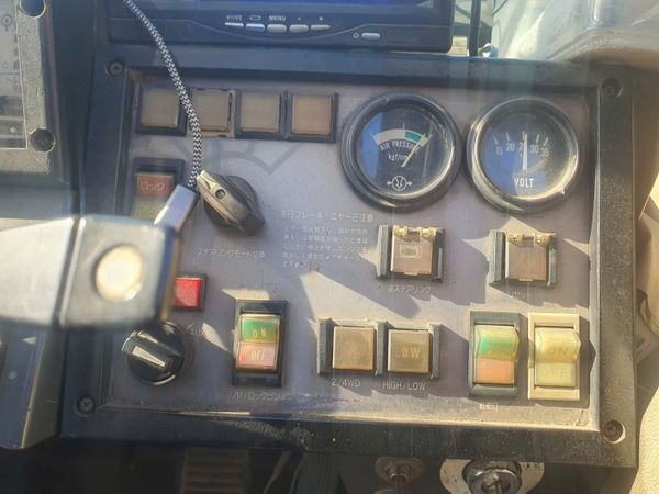 Cẩu Kobelco 45 tấn KR450 đời 1990