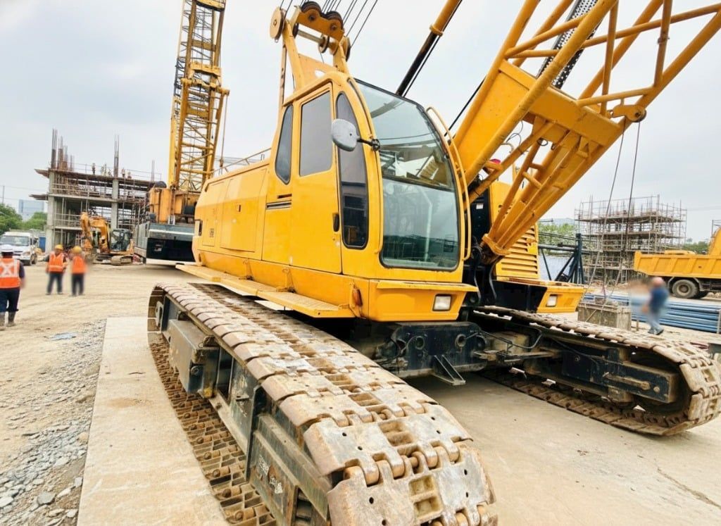 cần cẩu Sumitomo SC650-2 cũ đời 1995 thực tế tại Vietnhatcorp