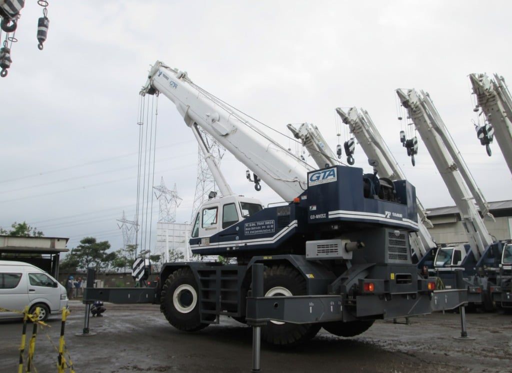 Ảnh thực tế cau-80-tan-tadano-gr-800ex-cu-2017-2018