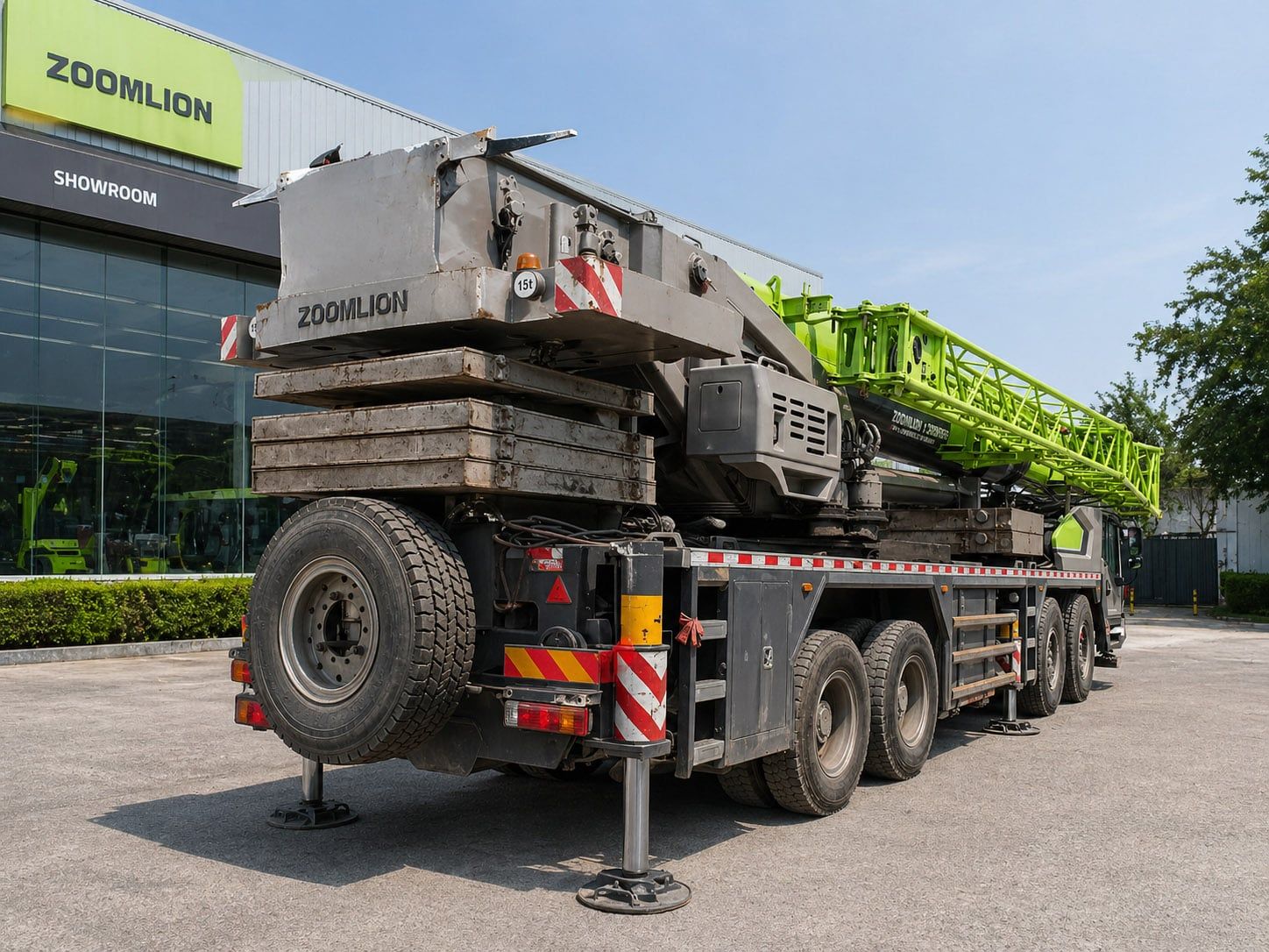 Ảnh Cẩu lốp Zoomlion 80 tấn