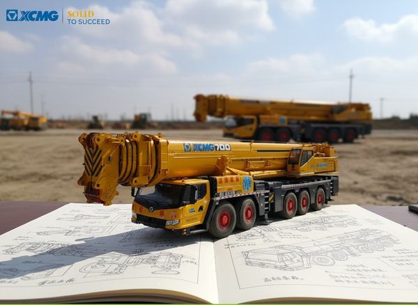 Xe cẩu bánh lốp 700 tấn XCMG XCA700