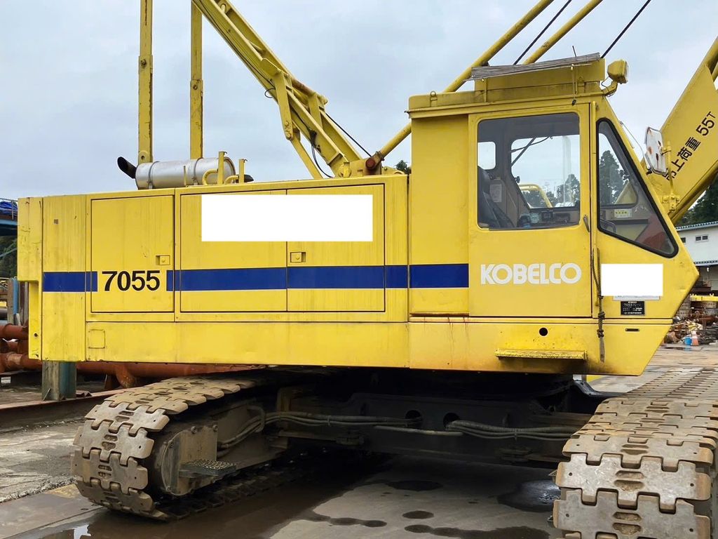 ngoại hình cau-banh-xich-kobelco-7055-cu-1991
