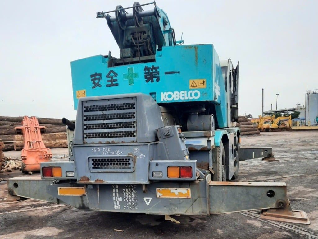 Cẩu lốp cũ 25 tấn KOBELCO RK250-6 đời 2003: Đánh giá chi tiết & Lợi ích đầu tư