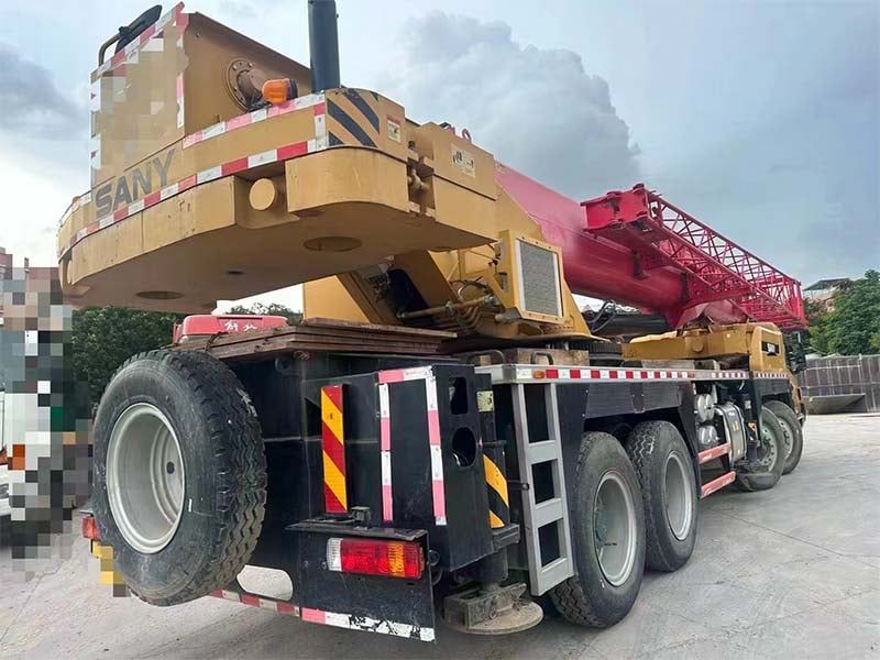 Cẩu Bánh Lốp Sany STC550T 55 Tấn đời  2019