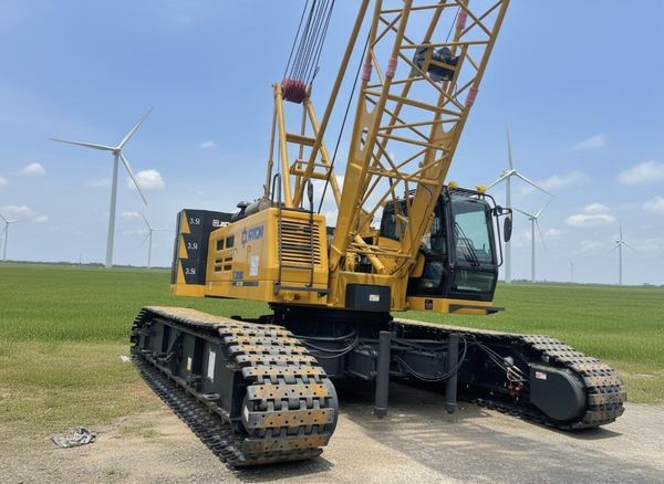 Xe cẩu bánh xích 100 tấn XCMG XGC100A