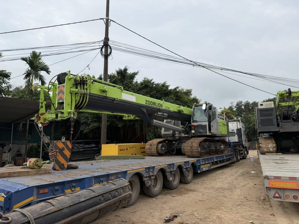 Phương án vận chuyển xích ống lồng 30 tấn Zoomlion ZCT300V