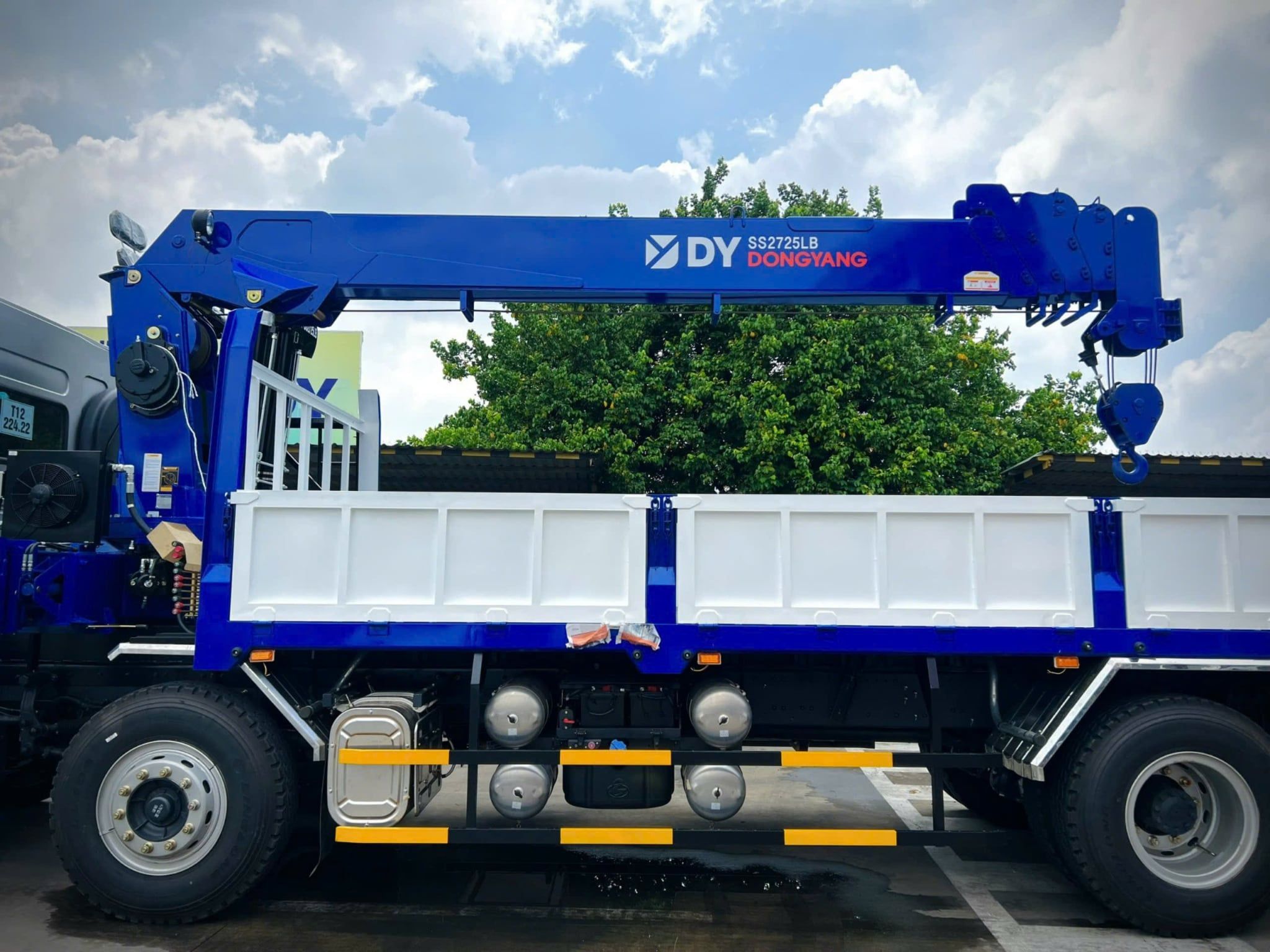 hông Số Kỹ Thuật Xe Chenglong LZ1310