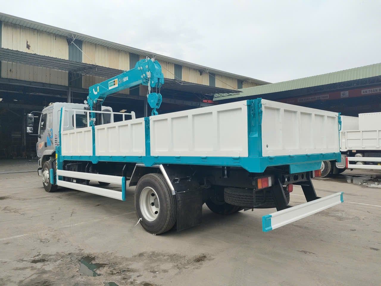 Điều khiến bản Chenglong M3 khác các bản cùng cẩu HLC-5014